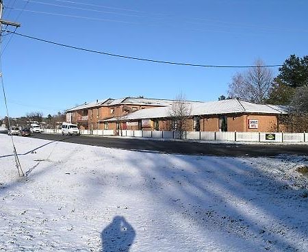 Snowgate Motel + Apartments Berridale Zewnętrze zdjęcie