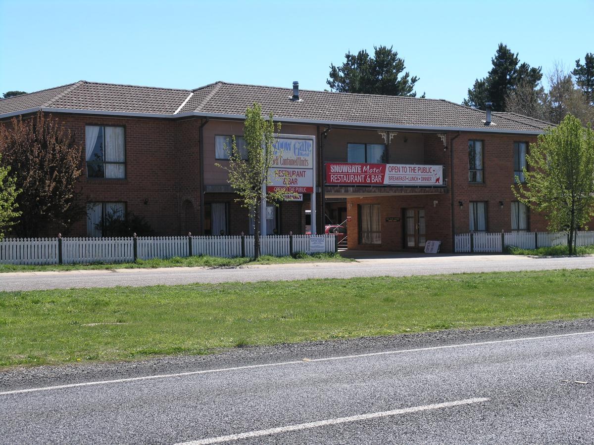 Snowgate Motel + Apartments Berridale Zewnętrze zdjęcie